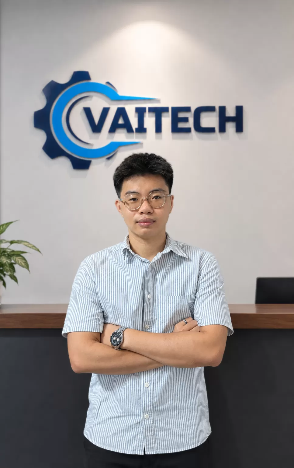 PHẠM ĐỨC VIỆT