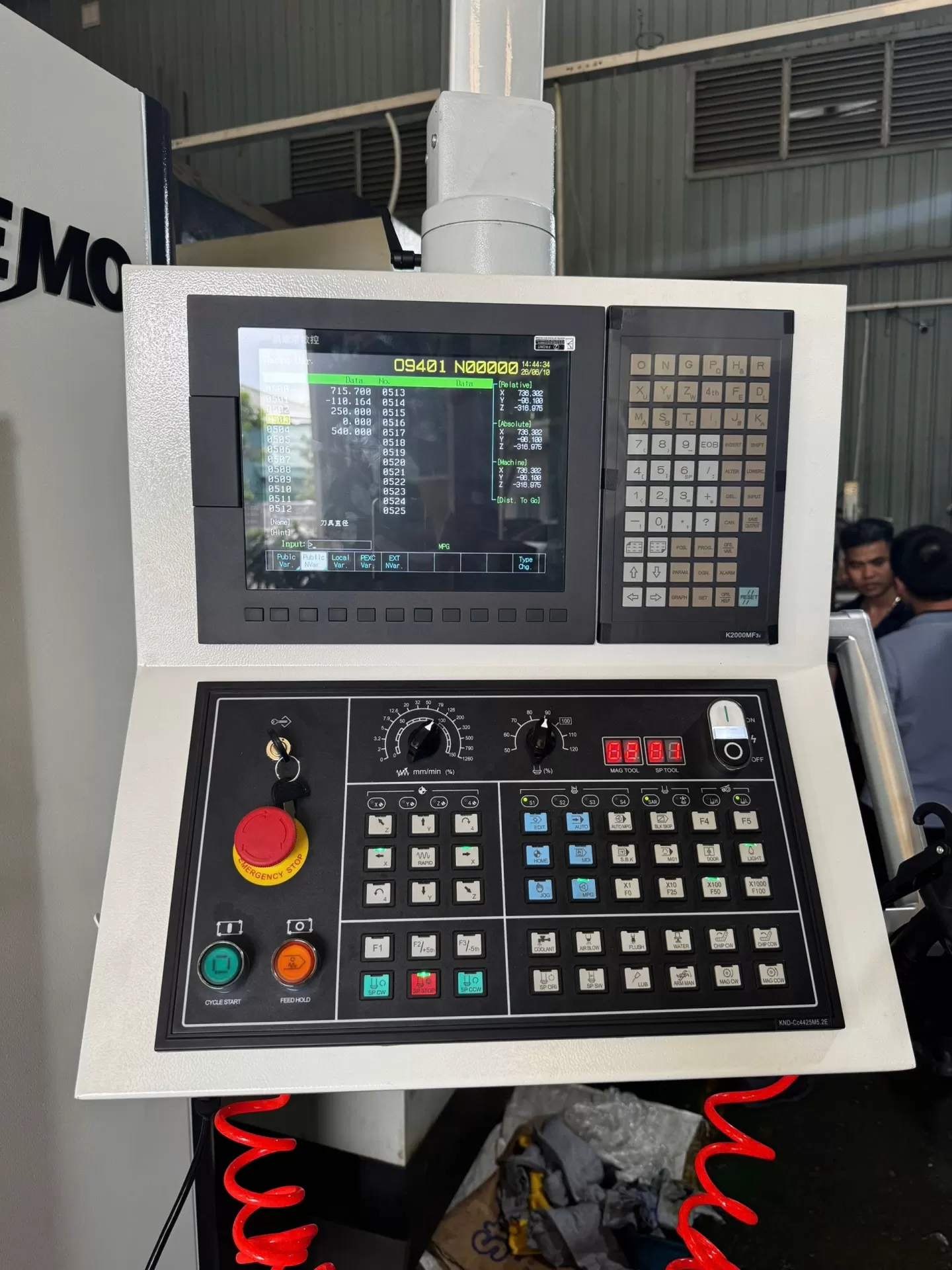 review máy cnc vmc855